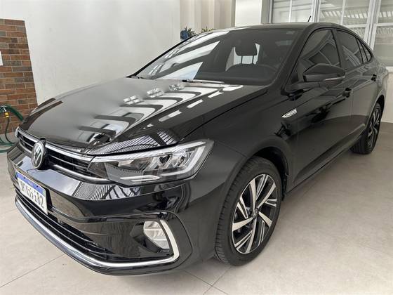 VOLKSWAGEN VIRTUS 1.0 200 TSI HIGHLINE AUTOMÁTICO